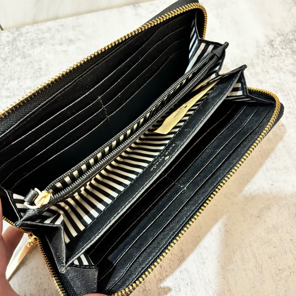 Kate Spade Black Wallet - Picture 5 of 7